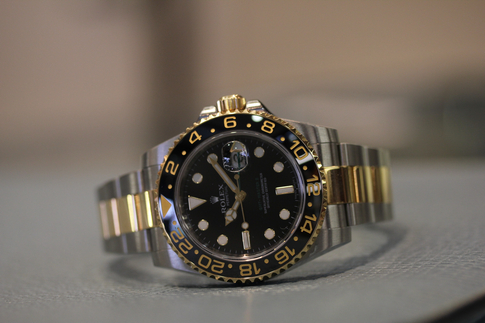 Review: The Rolex GMT Master II 116713 LN