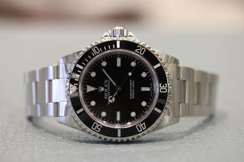 Rolex Submariner No Date Model 14060