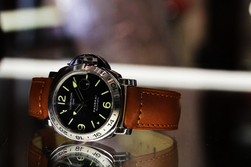 PANERAI 44mm LTD Edition Luminor GMT PAM00029