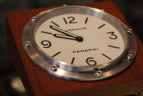 Officine Panerai Table Clock PAM00314