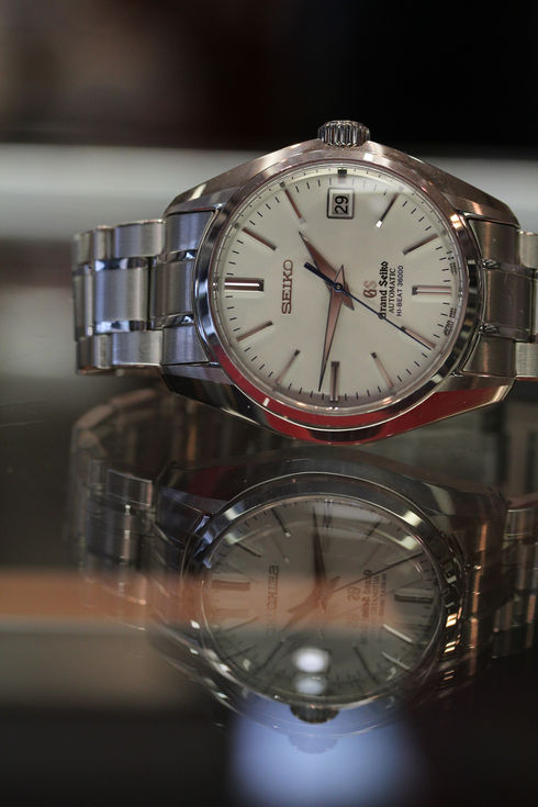 Grand Seiko Automatic Mecahnical Hi-Beat 36000 SBGH001