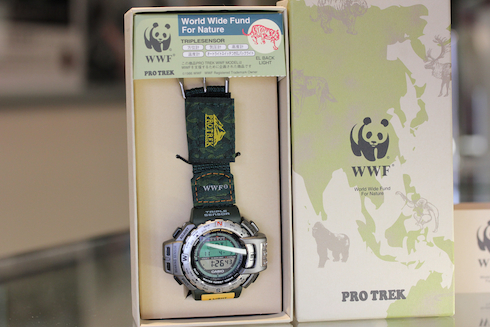 PRO TREK　WWF　限定モデルパンダ