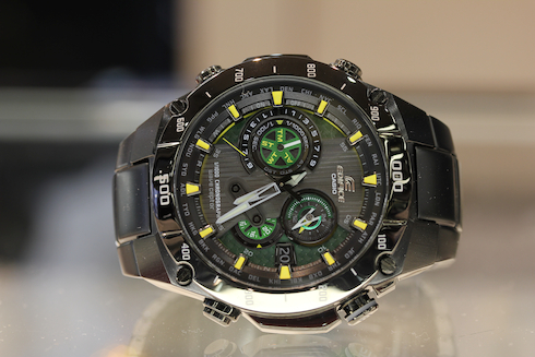 CASIO EDIFICE EQW-M1100DC-1A2JF