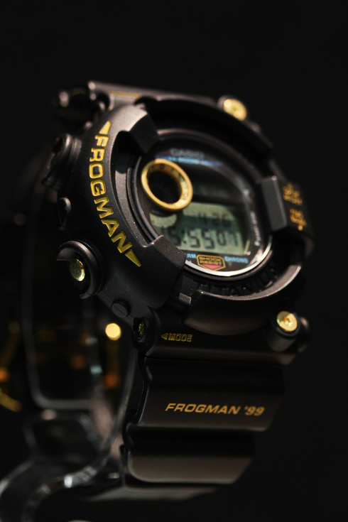 CASIO G-SHOCK DW-8200BU-9AT