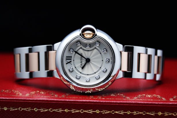 カルティエ(CARTIER) バロンブルー33mm WE902061 レディースサイズ