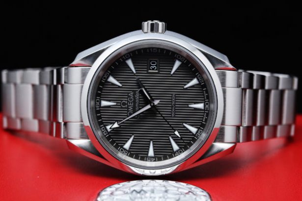 OMEGA Seamaster Aqua Terra 150M Quartz 38.5 mm