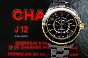 シャネル J12 H2129 42mm キャリバー3125