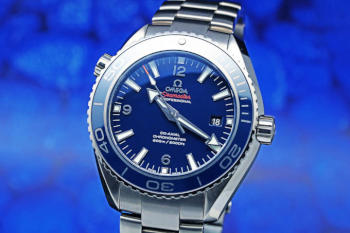 OMEGA Seamaster Professional 600 Planet Ocean Liquid Metal 232.90.46.21.03.001 (6)[1]