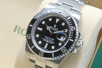 ROLEX Submariner Date 116610LN