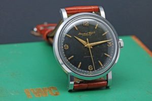 IWC オールドインター ブラックギルト Cal.852 アーカイブ付属（2020.8.12）オーバーホール済み