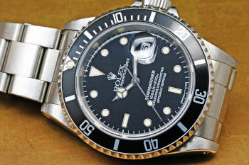 ROLEX SUBMARINER DATE 16610 (1)