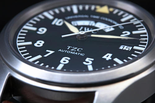 IWC Pilots UTC IW325101