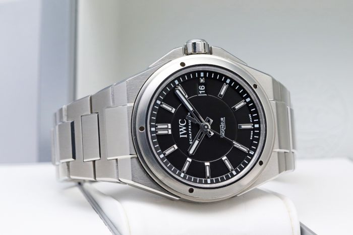 IWC インヂュニア　IW323902 美品　付属品完備　貴重品　値下げ