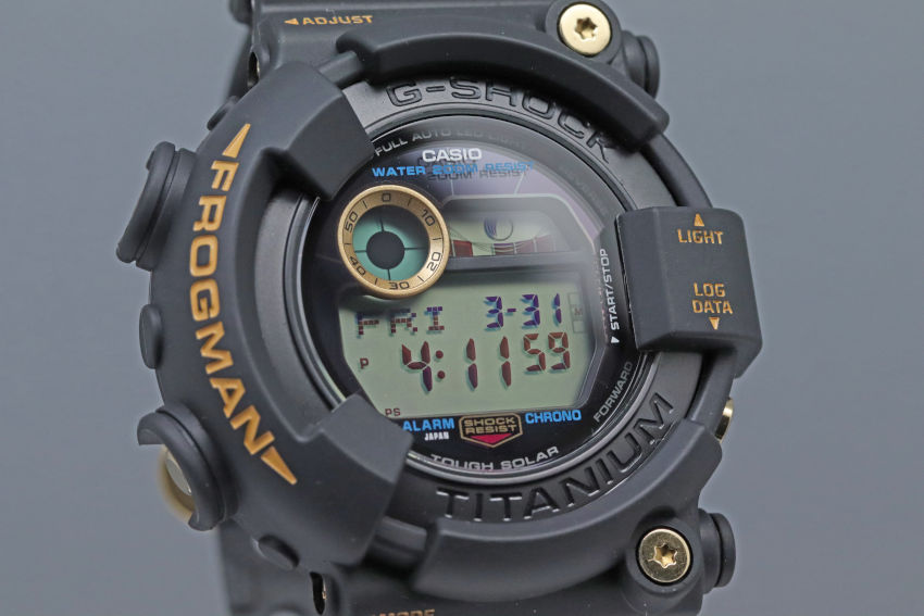 G-SHOCK FROGMAN 30周年記念モデル GW-8230B-9AJR