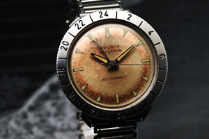 ブローバ アキュトロン アストロノート GMT 音叉式時計 現状販売