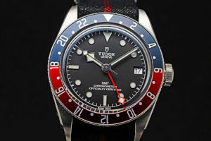 Heritage Black Bay GMT 79830RB