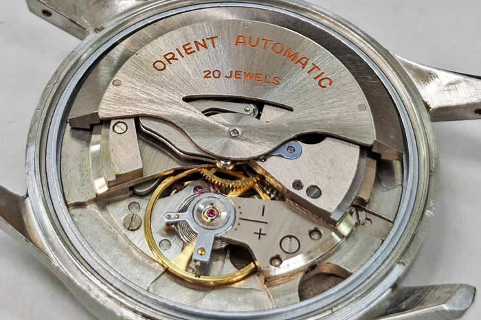 オリエント カレンダーオートオリエント スイマー 19700