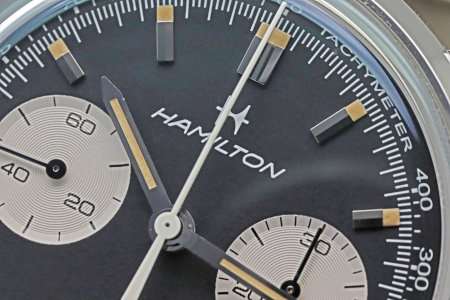 H38429130 (防水:10気圧防水)