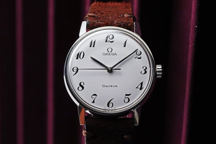 オメガ ジュネーブ Ref.135.011SP アラビアンインデックス 手巻き式 Cal.601