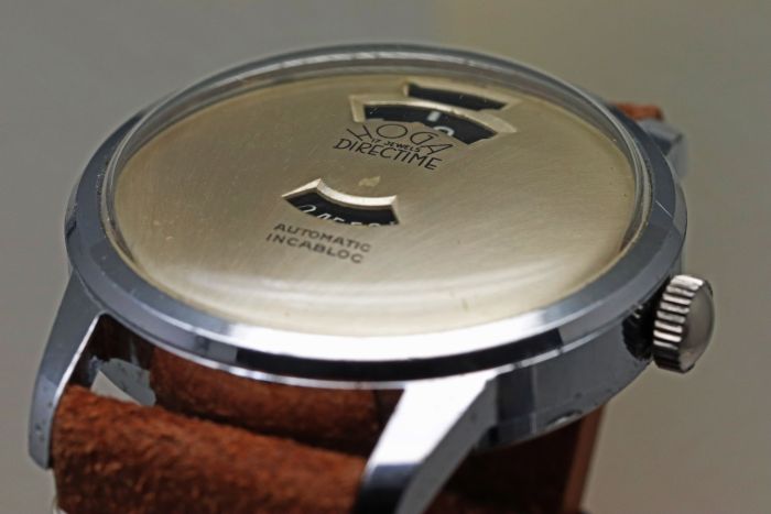 ホガ ジャンピングアワー 9038T